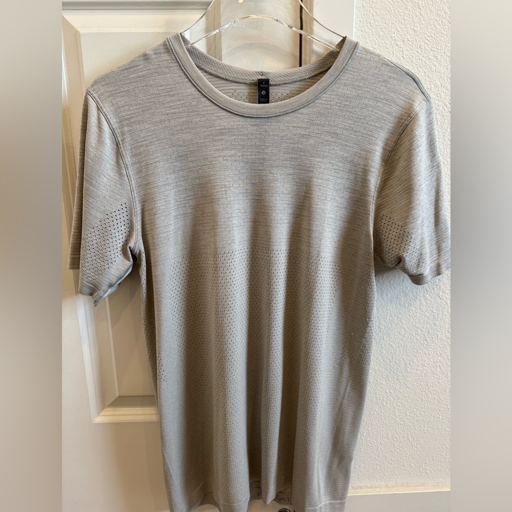 Lululemon Metal Vent Tech TShirt, Men's Small